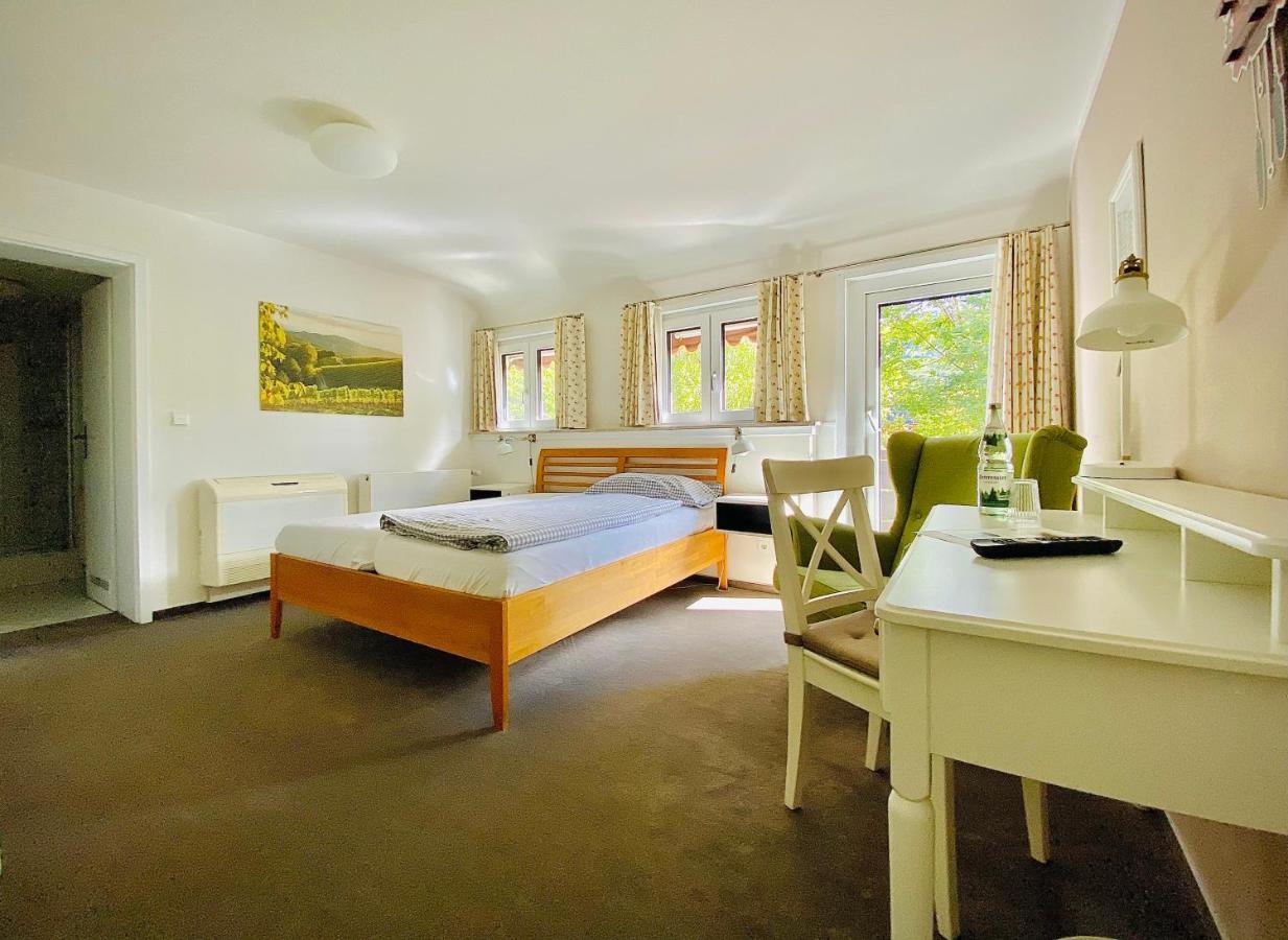 Pension Am Weinberg Sasbachwalden Exterior foto